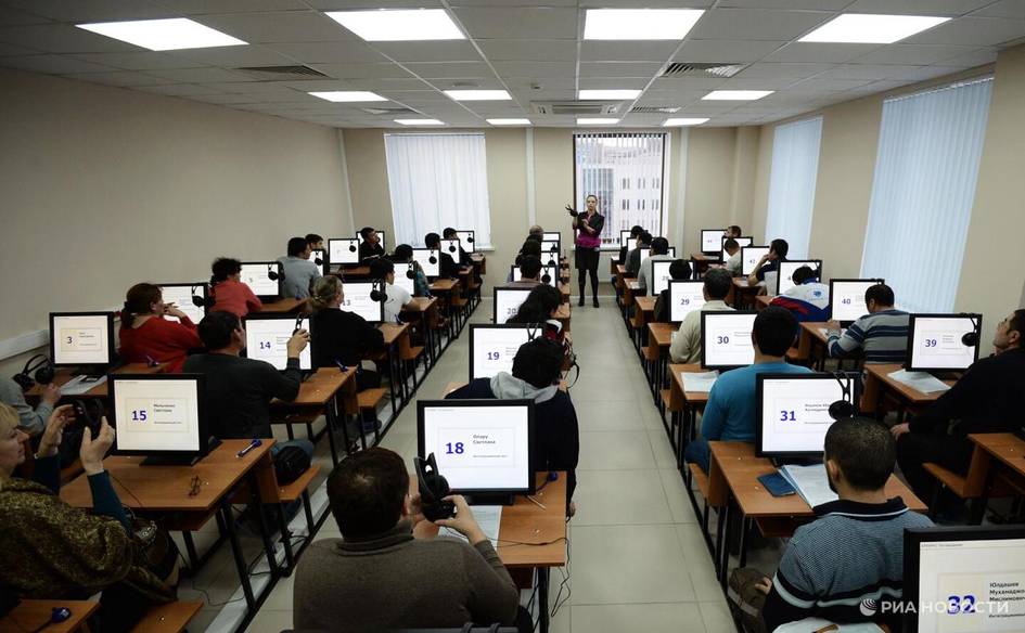 Rossiyada migrantlar uchun imtihonlar toʻliq elektron formatga oʻtkaziladi